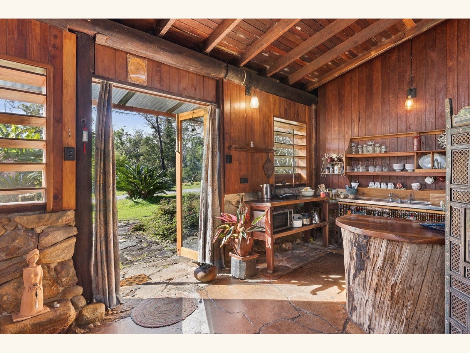 Bush Retreat — image 2